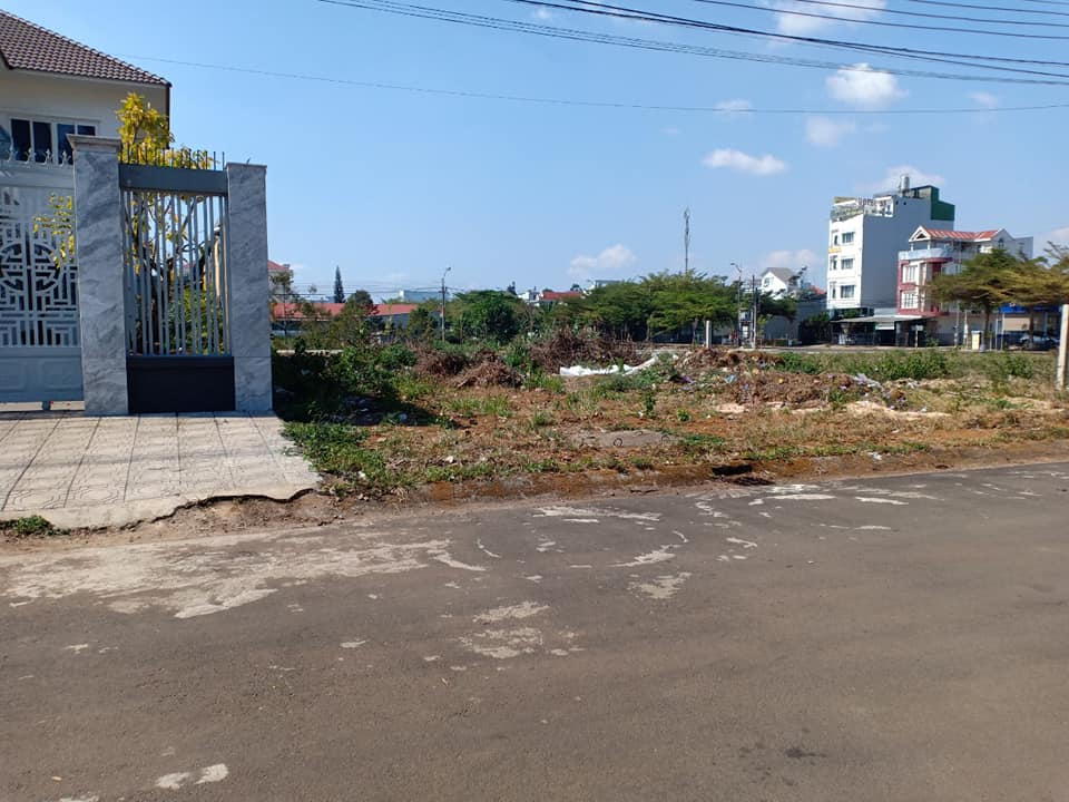 Bán đất nền biệt thự Đặng Trần Côn ngay CHỢ MỚI Bảo Lộc Lâm Đồng
