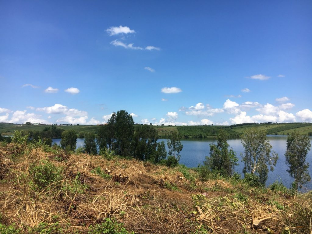 Bán 15.000 m2 (1,5 hecta) giáp hồ Cánh Bướm Lộc Thắng Bảo Lâm Lâm Đồng