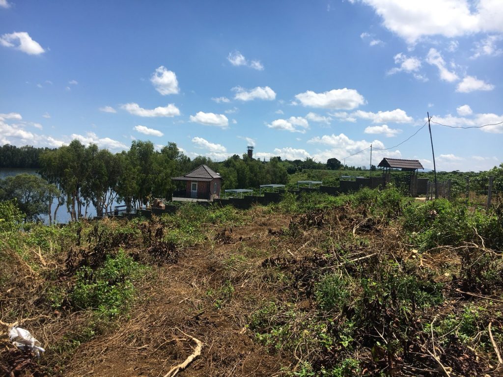 Bán 15.000 m2 (1,5 hecta) giáp hồ Cánh Bướm Lộc Thắng Bảo Lâm Lâm Đồng