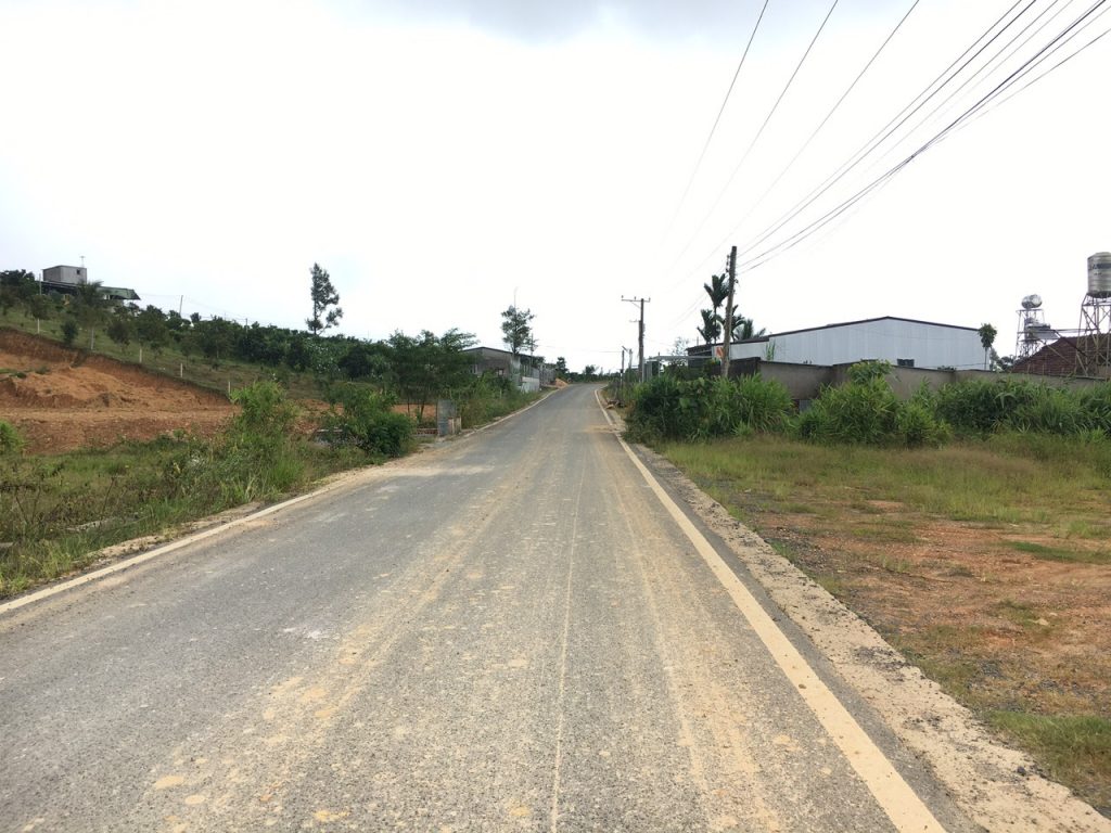 Bán 1,1 ha. 105m mặt tiền đường BlaoSire Xã Đại Lào Bảo Lộc