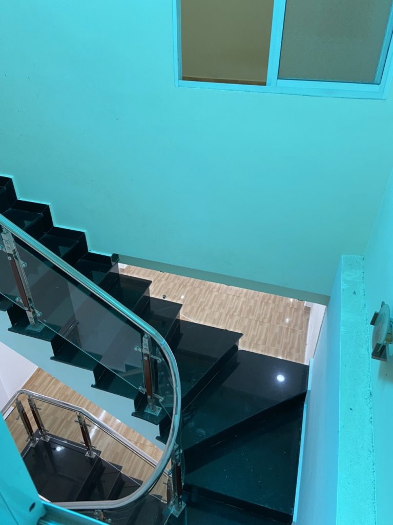 Bán nhà mặt tiền hẻm Hoàng Văn Thụ Phường 1 Bảo Lộc Lâm Đồng