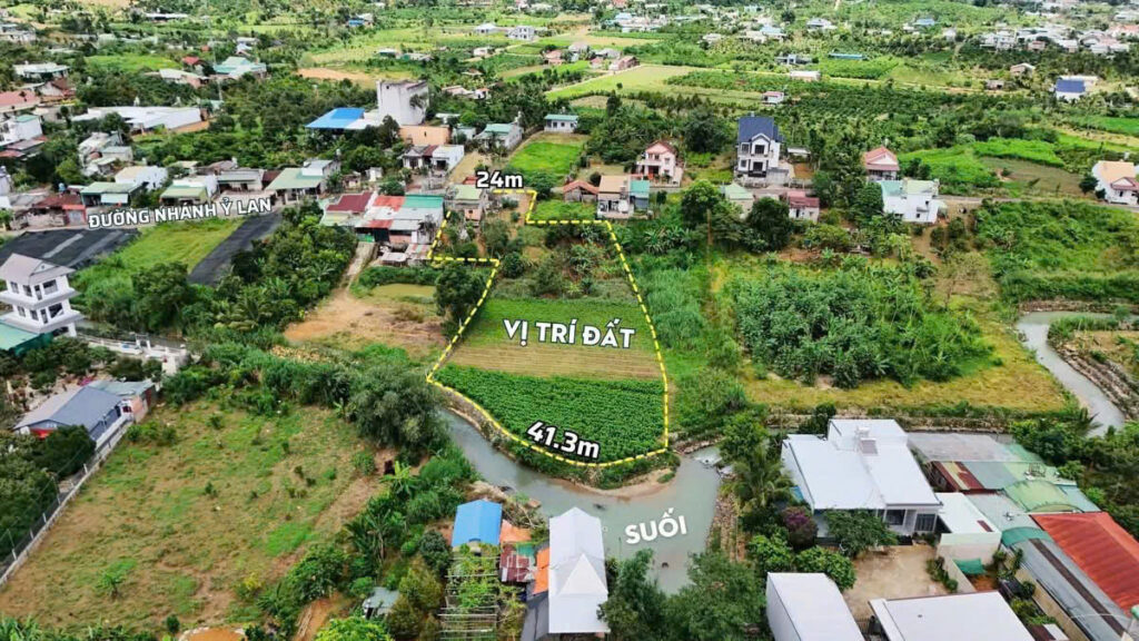 Bán 3 sào nghỉ dưỡng Giáp suối hẻm Ỷ Lan Phường Bảo Lộc Lâm Đồng